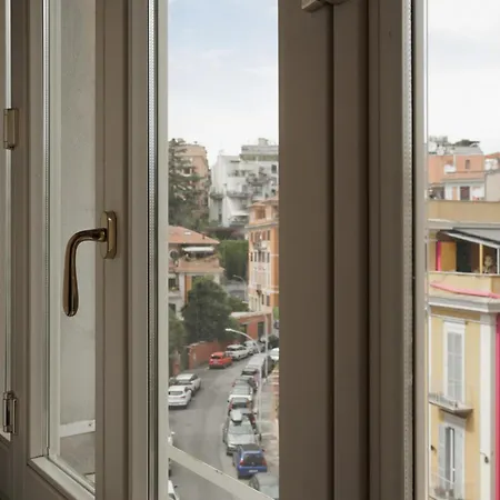 In Trastevere Urban Apartment